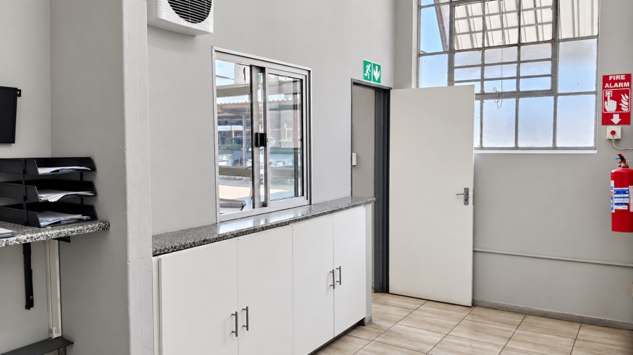 To Let Commercial Property for Rent in Rustenburg Central North West